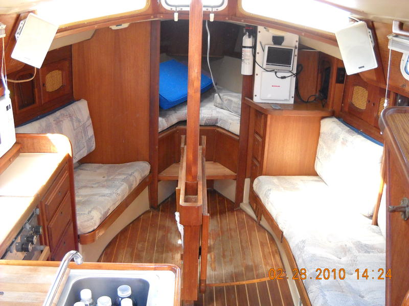 1991 newport sailboat